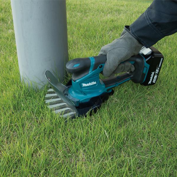 MAKITA Akku-Gras- und Strauchschere DUM604ZX 18V mit Griffverlängerung o h n e Akku/Ladegerät MAKITA Akku-Gras- und Strauchschere DUM604ZX 18V mit Griffverlängerung o h n e Akku/Ladegerät
